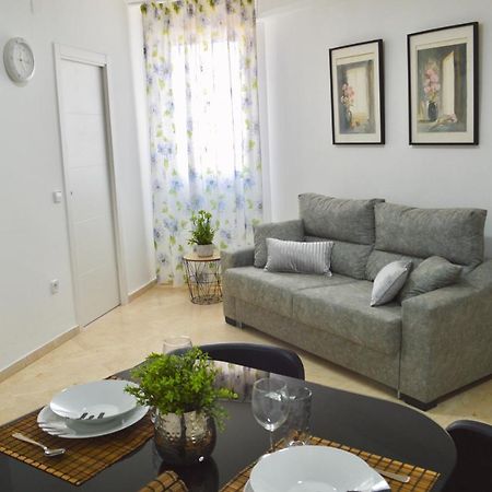 Apartamento Adriana. Centrico, A 50M De La Playa. Fuengirola Dış mekan fotoğraf
