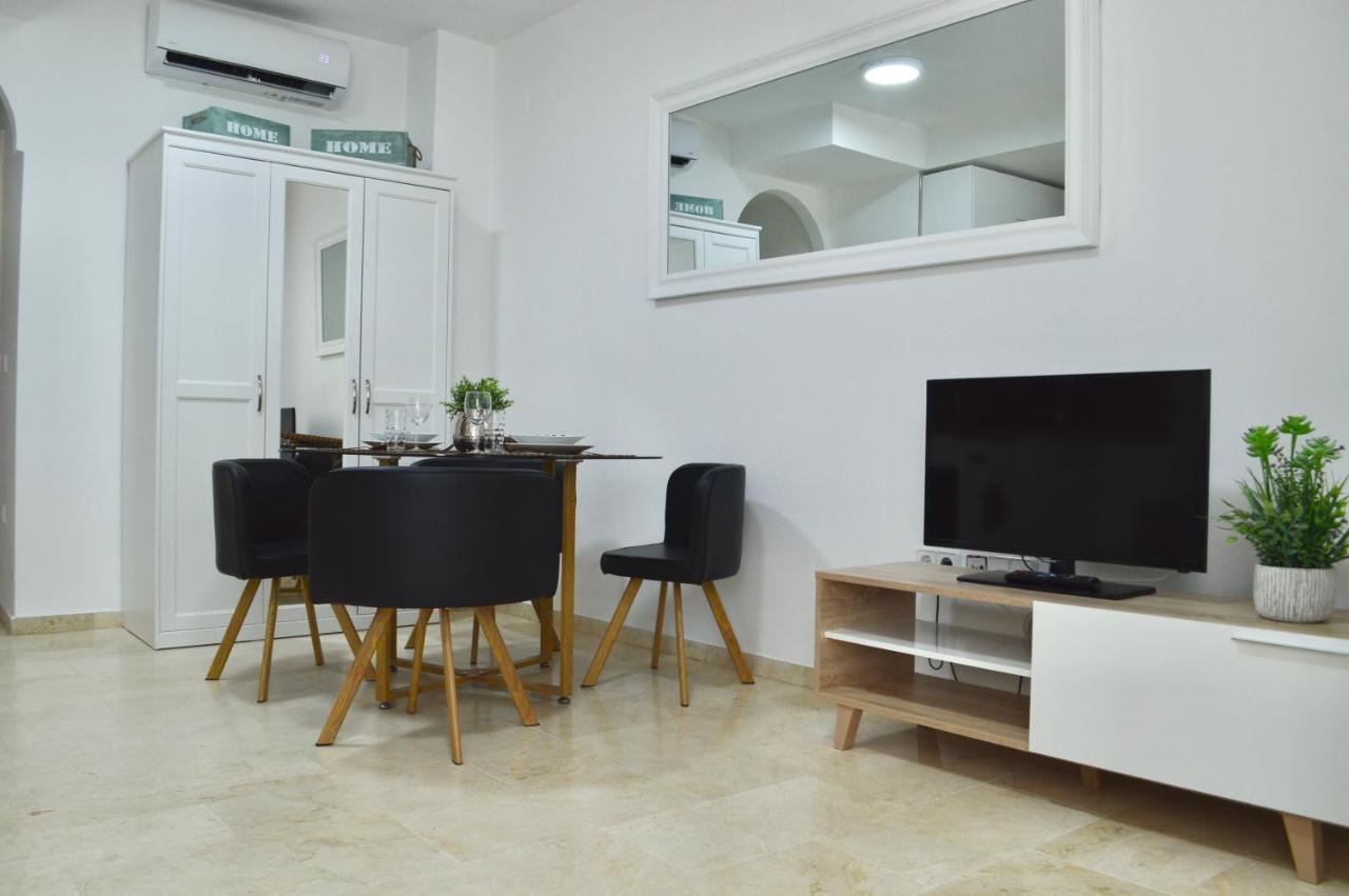 Apartamento Adriana. Centrico, A 50M De La Playa. Fuengirola Dış mekan fotoğraf