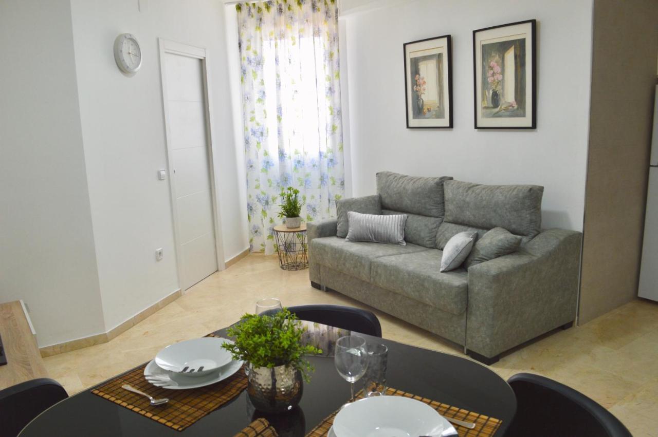 Apartamento Adriana. Centrico, A 50M De La Playa. Fuengirola Dış mekan fotoğraf