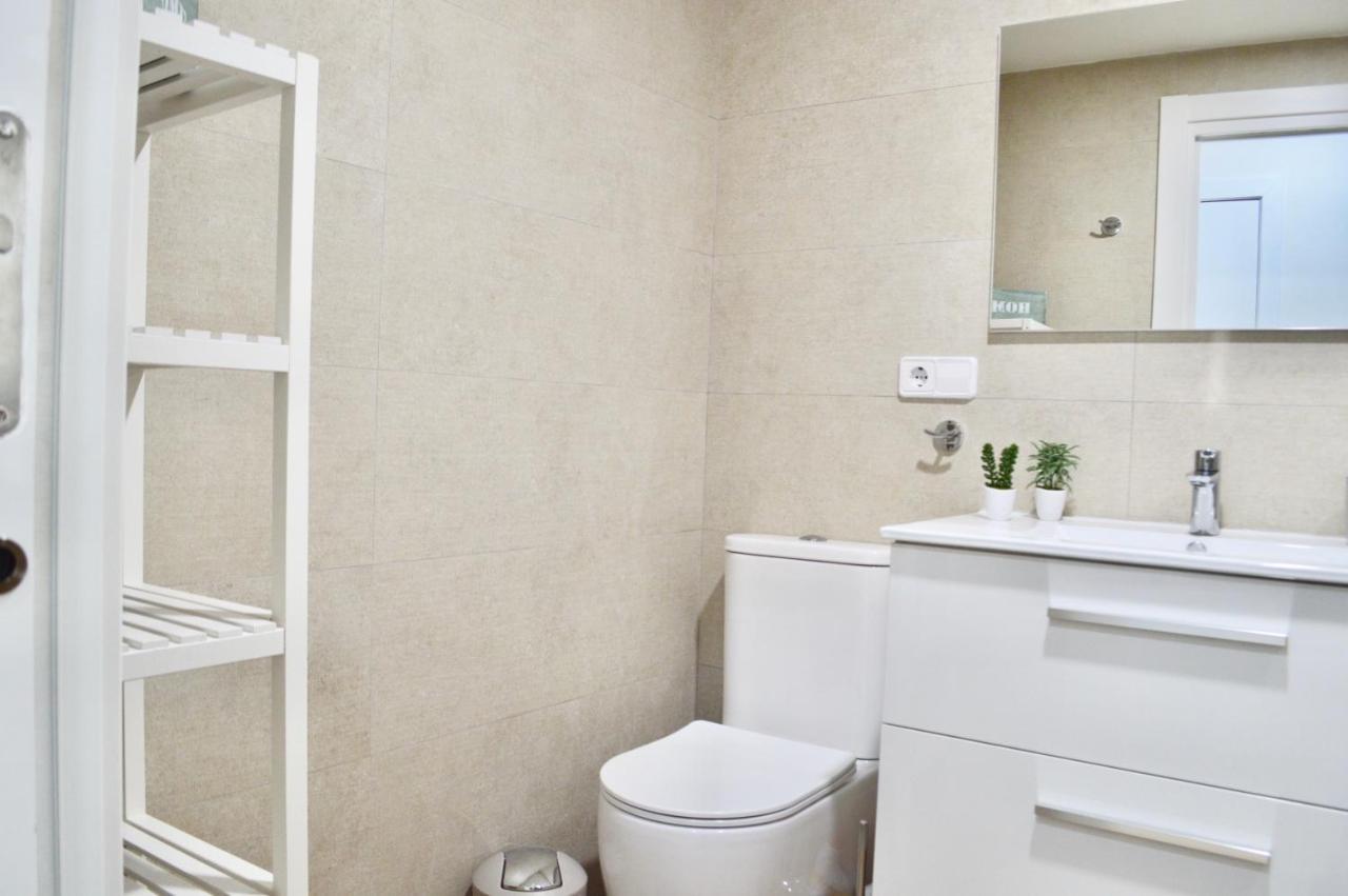 Apartamento Adriana. Centrico, A 50M De La Playa. Fuengirola Dış mekan fotoğraf